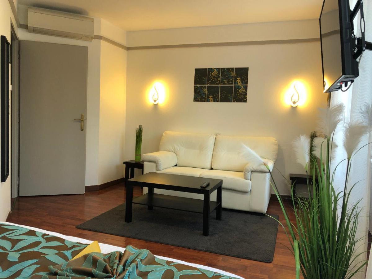L'Embleme - Boutique Hotel Beaurepaire  Bagian luar foto