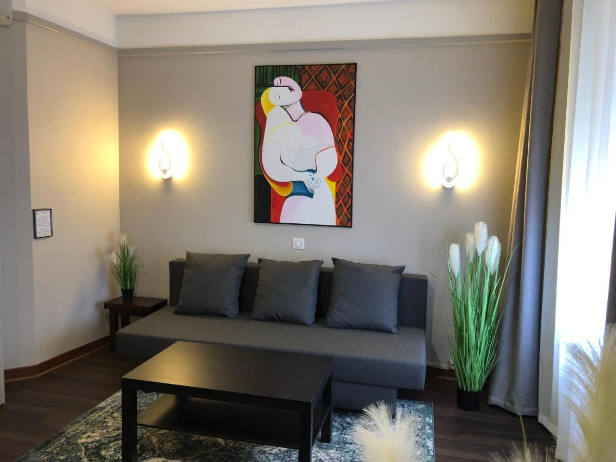 L'Embleme - Boutique Hotel Beaurepaire  Bagian luar foto